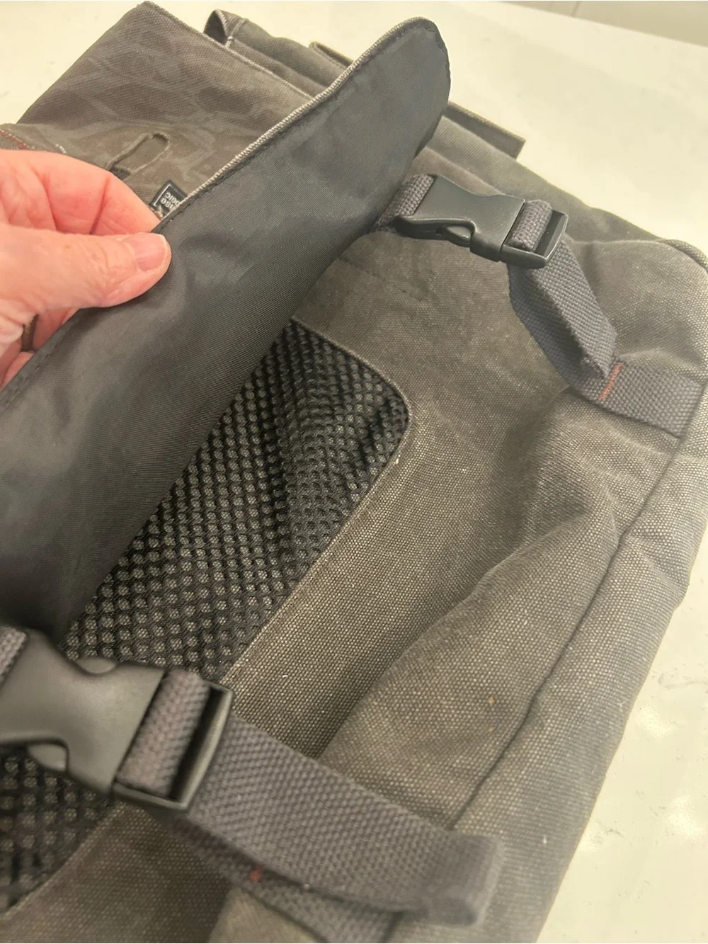 Canvas Laptop Messenger Bag for Men in Dark Gray